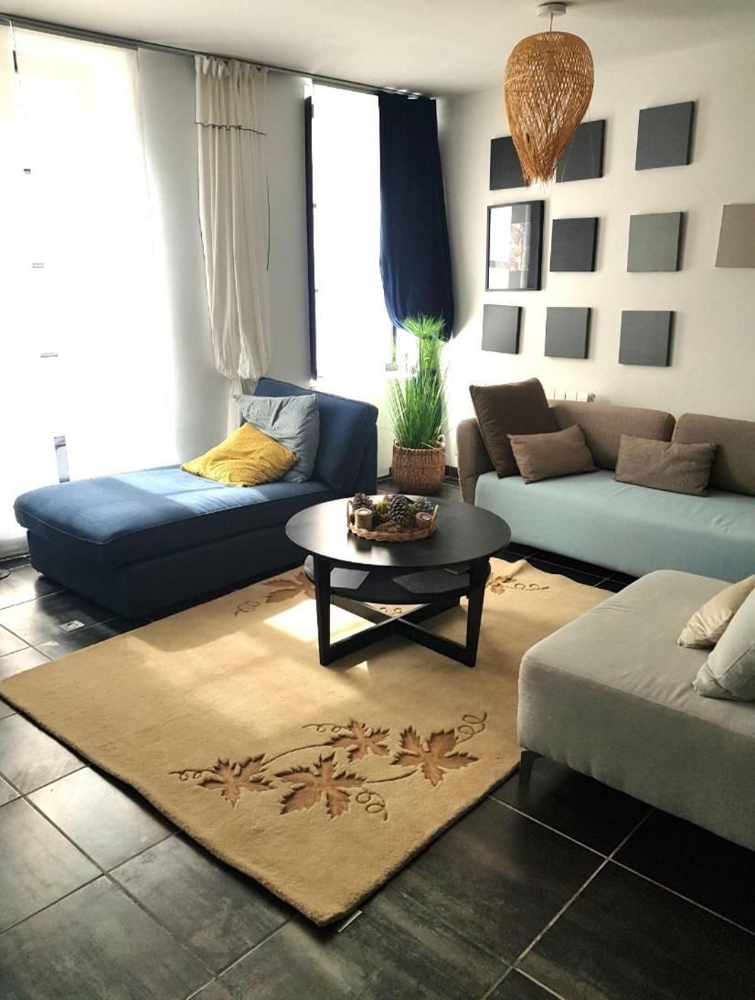 Beau Logement En Centre Ville Божанси Экстерьер фото